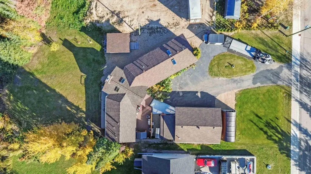 39 Poplar Crescent Gregoire Lake Estates AB T9H 0L2