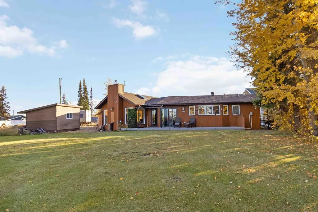 39 Poplar Crescent Gregoire Lake Estates AB T9H 0L2