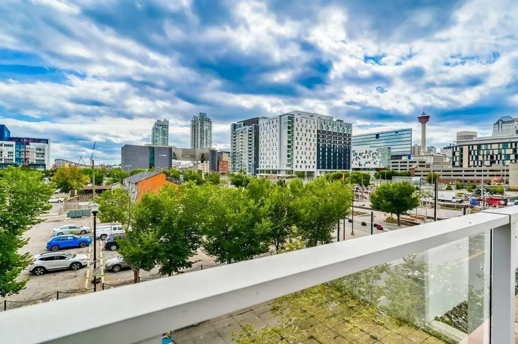 560 6 Avenue SE Calgary AB T2G 1K7