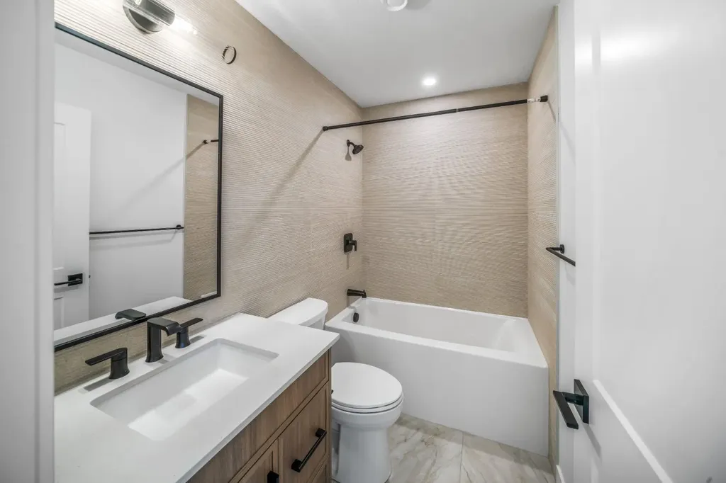 10 Cascade Ridge Canmore AB T1W 0K6