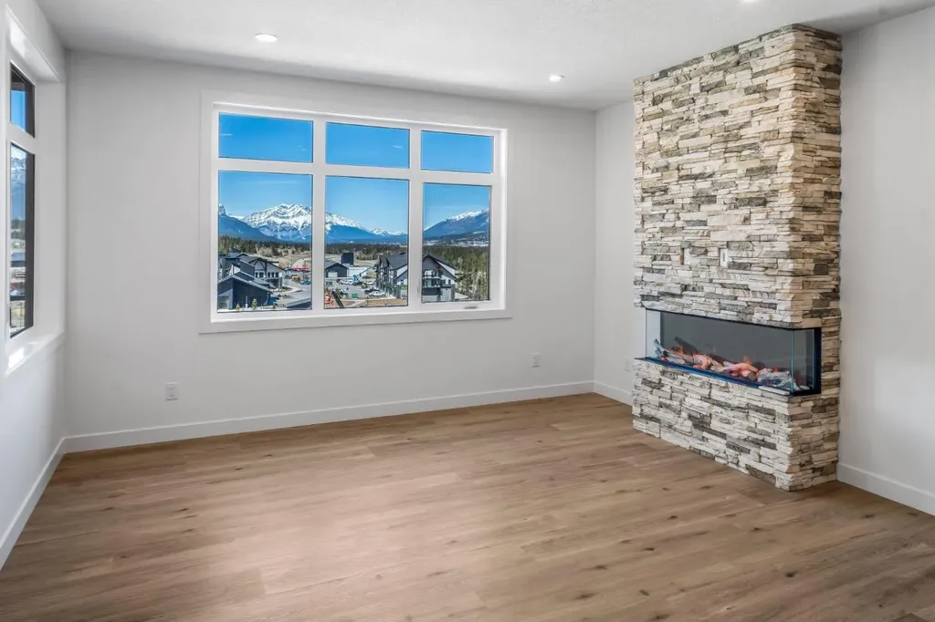 10 Cascade Ridge Canmore AB T1W 0K6