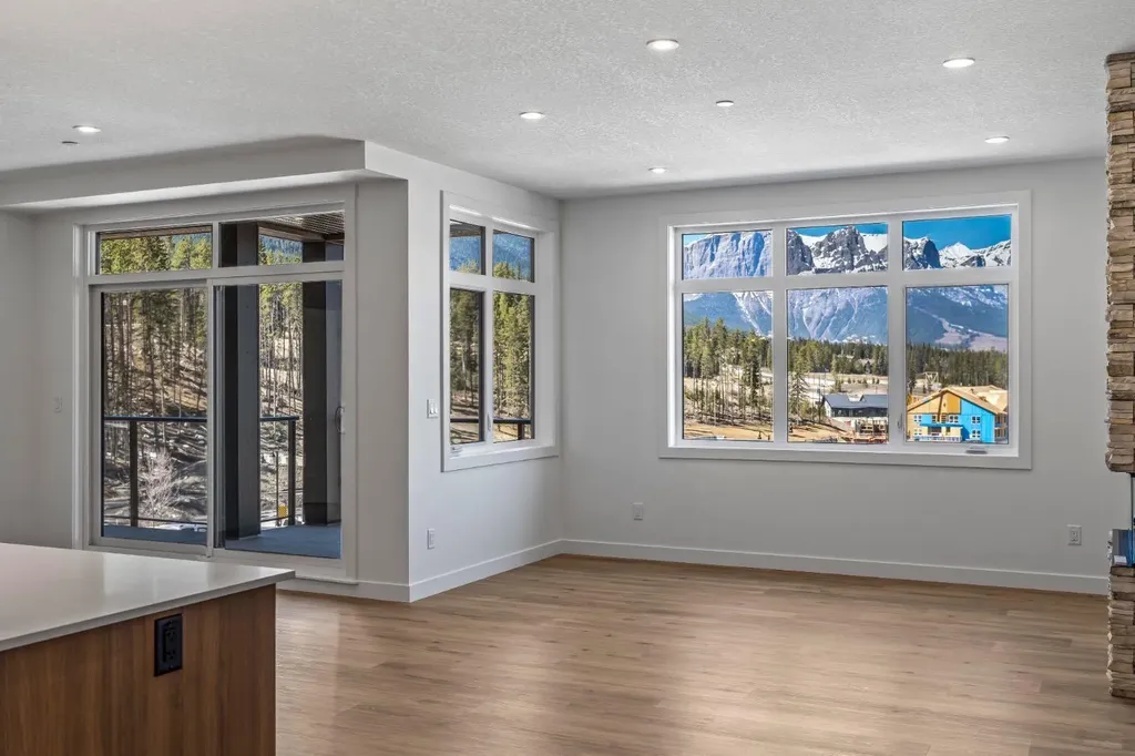 10 Cascade Ridge Canmore AB T1W 0K6