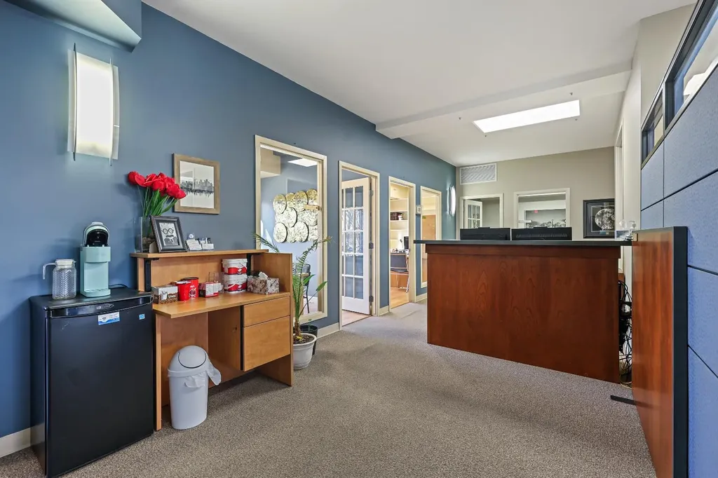 76 Skyline Crescent NE Calgary AB T2K 5S7