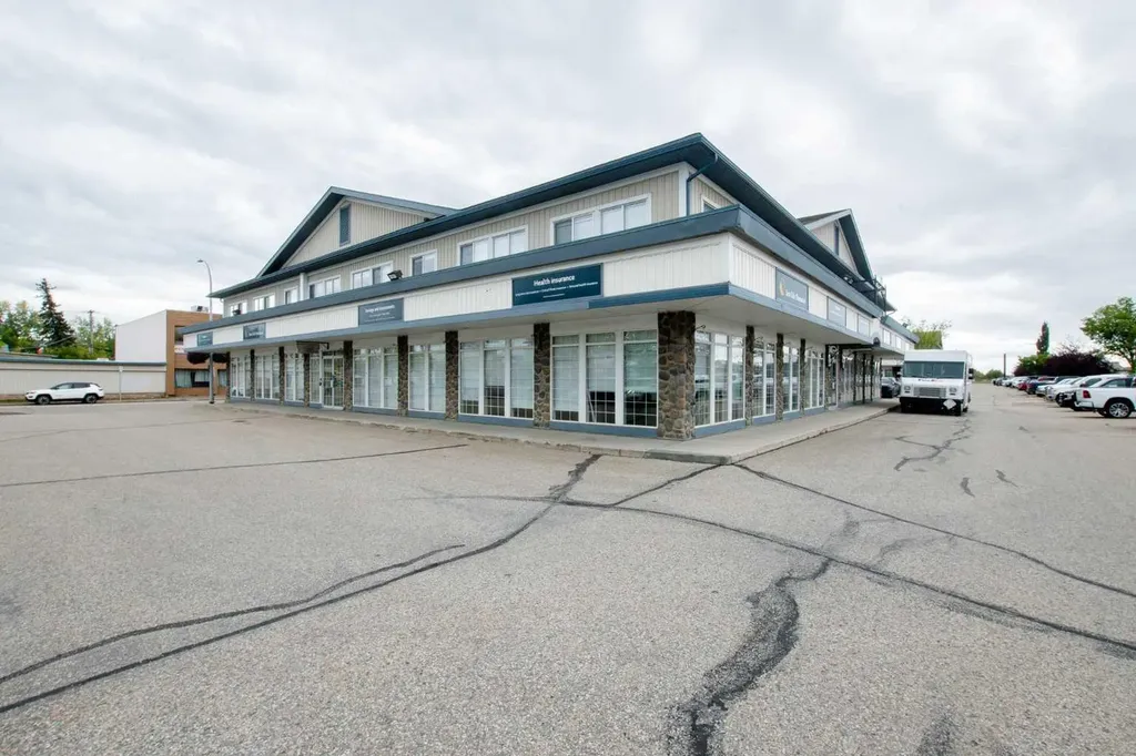 10104 97 Avenue Grande Prairie AB T8V 7X6