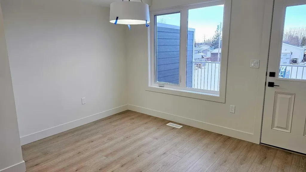 106 4 Street NW Sundre AB T0M 1X0
