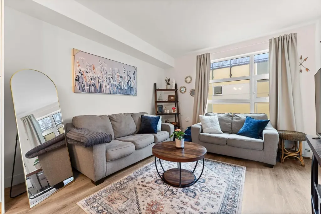 515 4 Avenue NE Calgary AB T2E 0J9