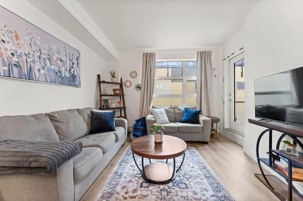515 4 Avenue NE Calgary AB T2E 0J9
