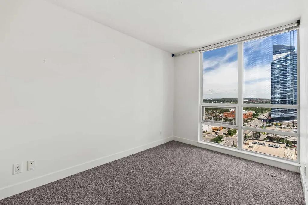 1110 11 Street SW Calgary AB T2R 1S5