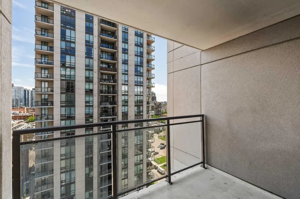 1110 11 Street SW Calgary AB T2R 1S5