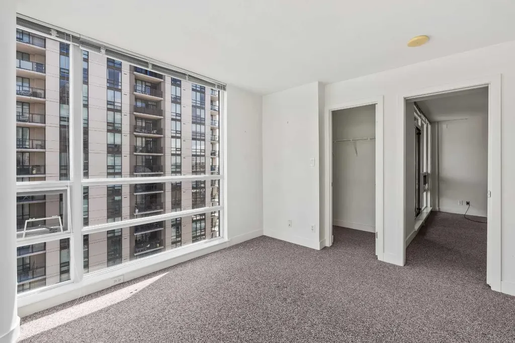 1110 11 Street SW Calgary AB T2R 1S5