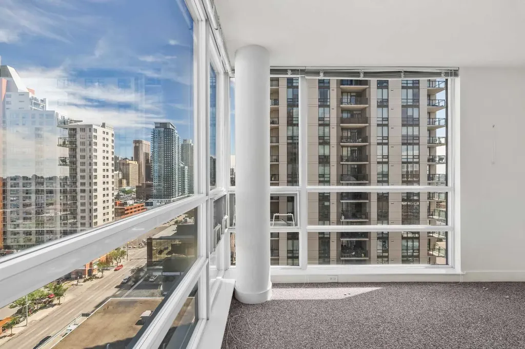 1110 11 Street SW Calgary AB T2R 1S5