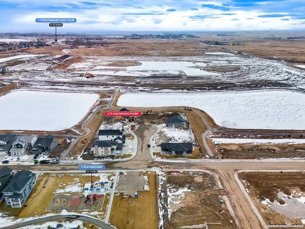 11 Lakewood Point Strathmore AB T0J1Y0