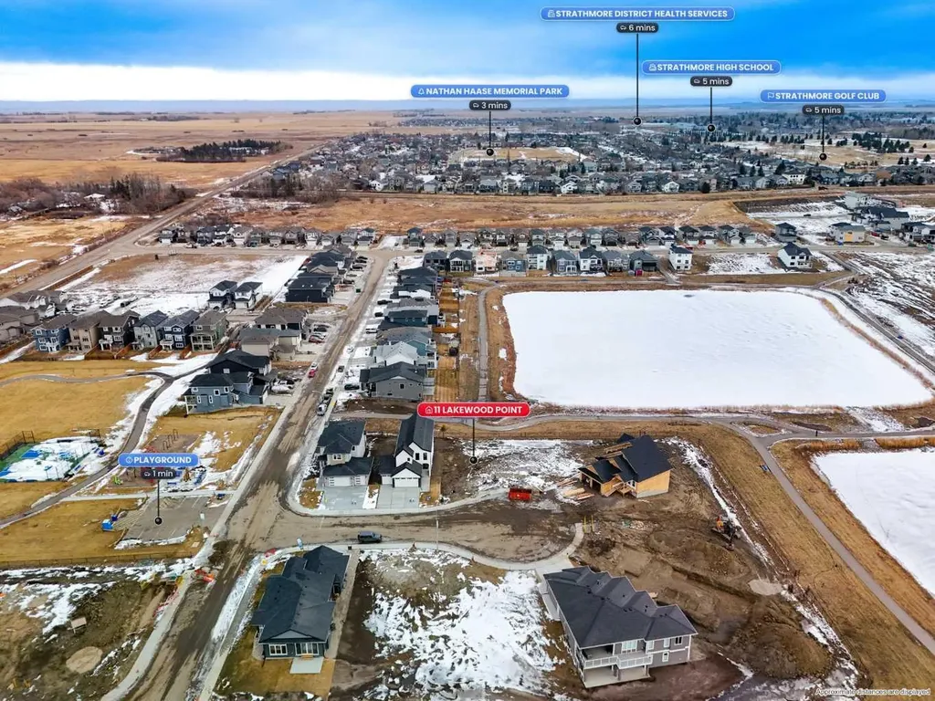 11 Lakewood Point Strathmore AB T0J1Y0