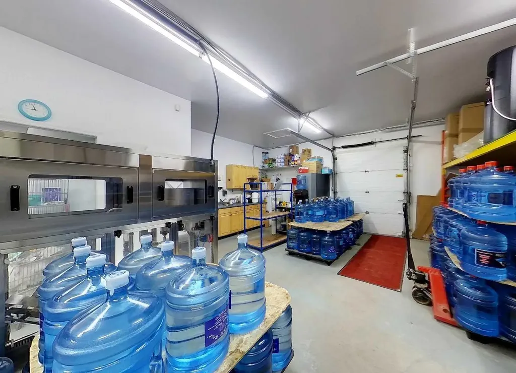 4618-4622 4 Avenue Edson AB T7E 1C7
