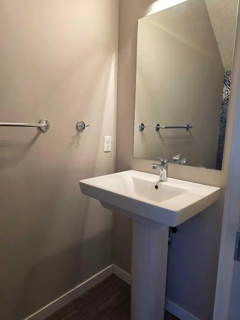 656 Copperpond Boulevard SE Calgary AB T2Z 5B9