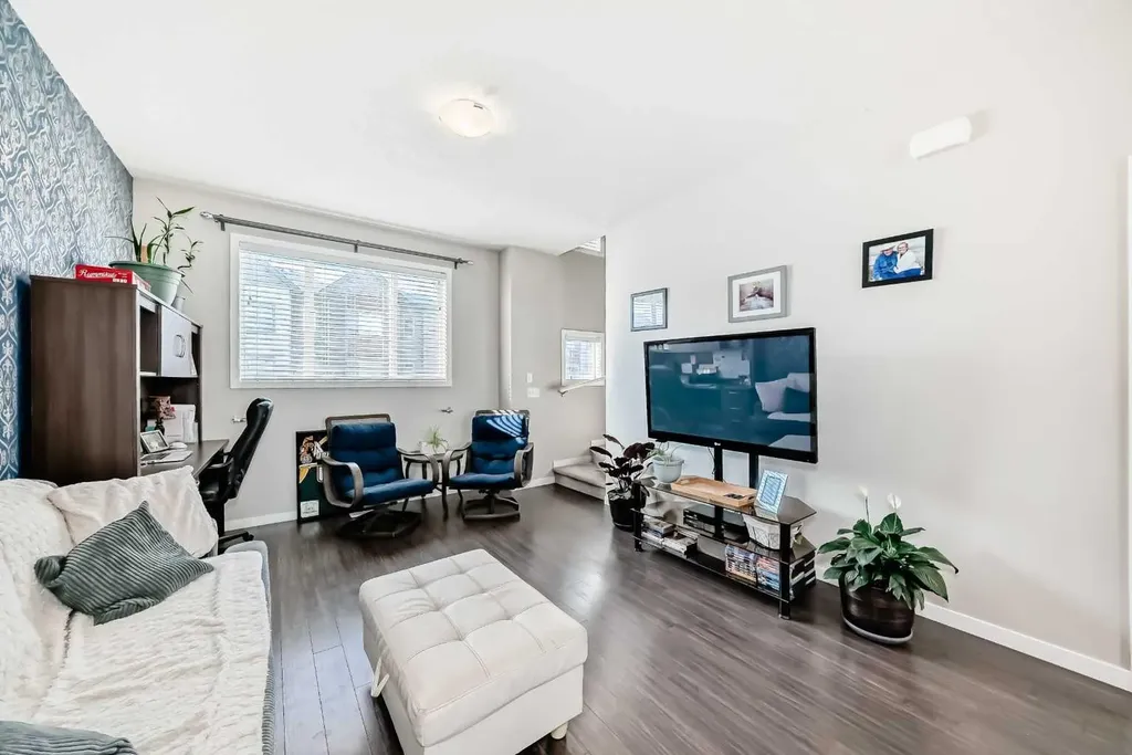 656 Copperpond Boulevard SE Calgary AB T2Z 5B9