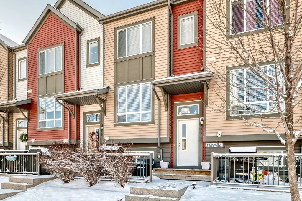 656 Copperpond Boulevard SE Calgary AB T2Z 5B9