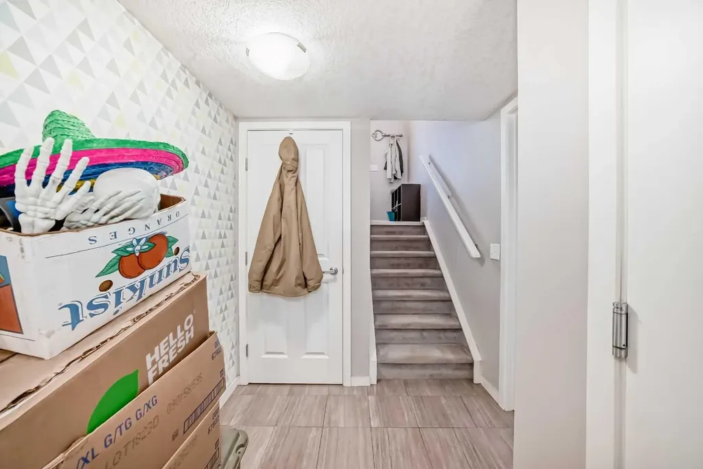 656 Copperpond Boulevard SE Calgary AB T2Z 5B9