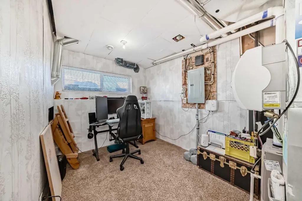 656 Copperpond Boulevard SE Calgary AB T2Z 5B9