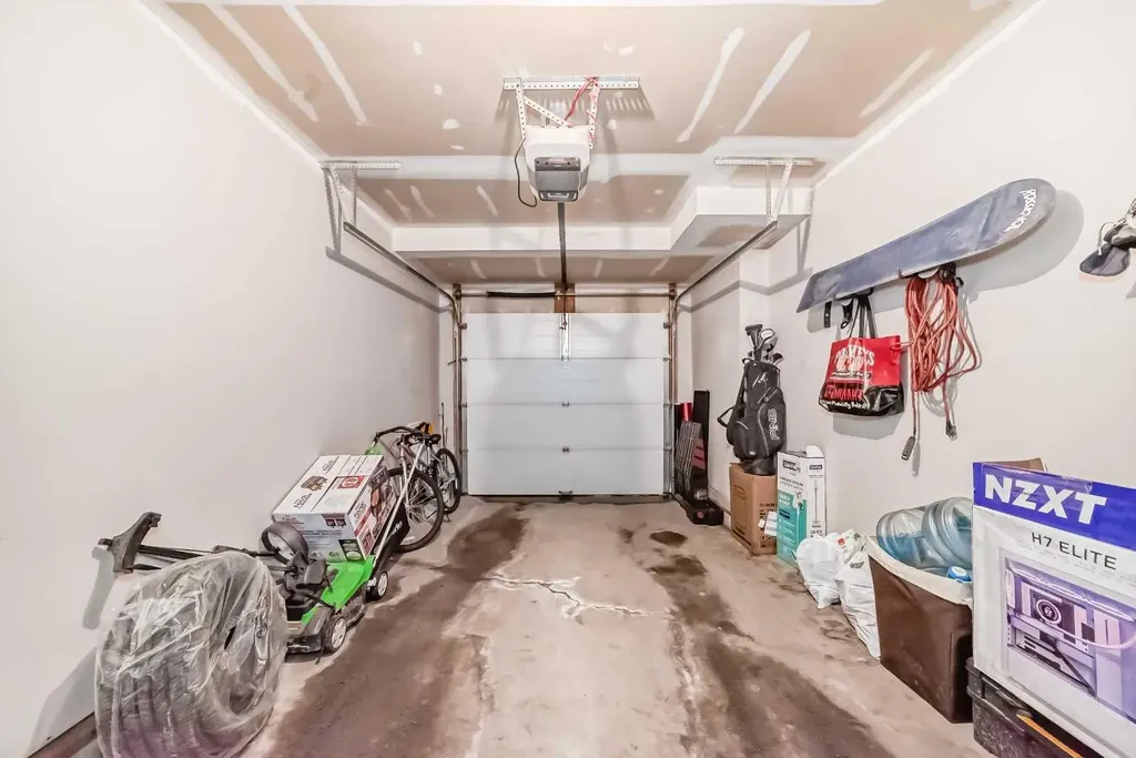 656 Copperpond Boulevard SE Calgary AB T2Z 5B9