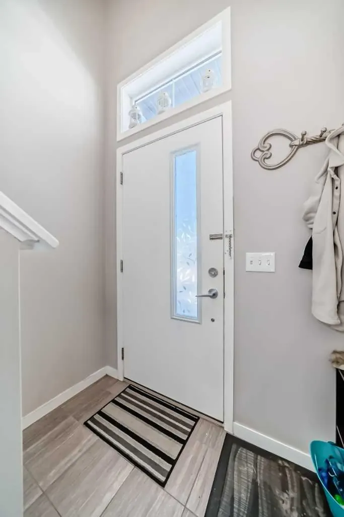 656 Copperpond Boulevard SE Calgary AB T2Z 5B9