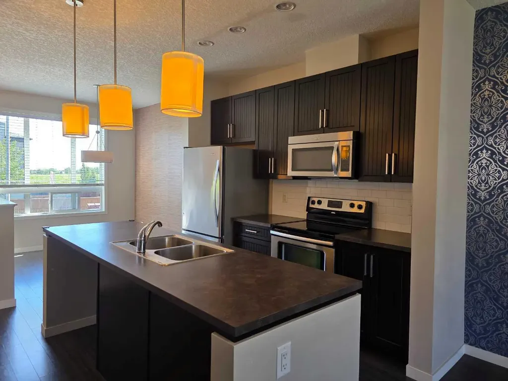 656 Copperpond Boulevard SE Calgary AB T2Z 5B9
