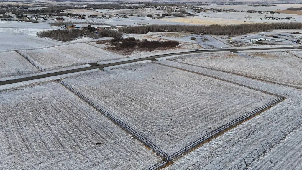 48051 295 Avenue E De Winton AB T0L 0X0