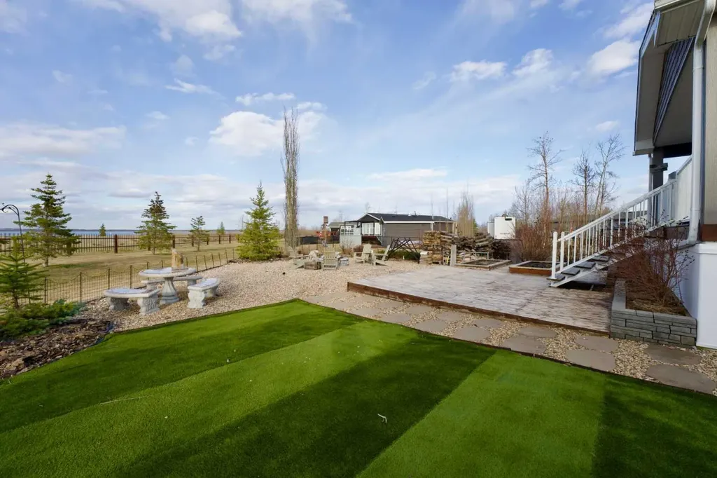 41019 Range Road 11 Rural Lacombe County AB T0C 0J1