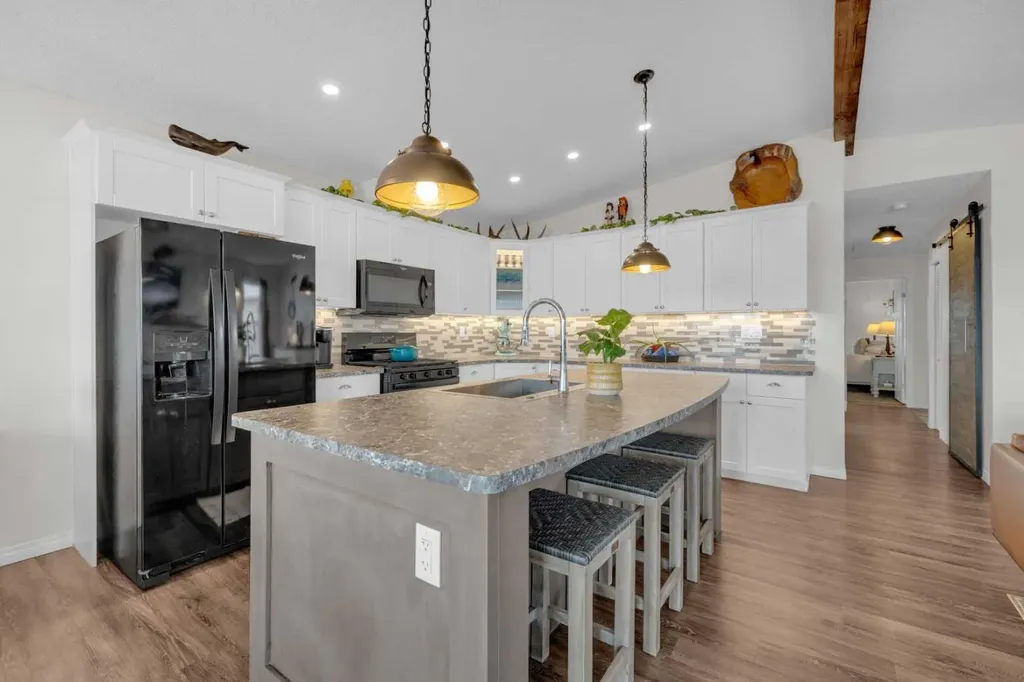 41019 Range Road 11 Rural Lacombe County AB T0C 0J1