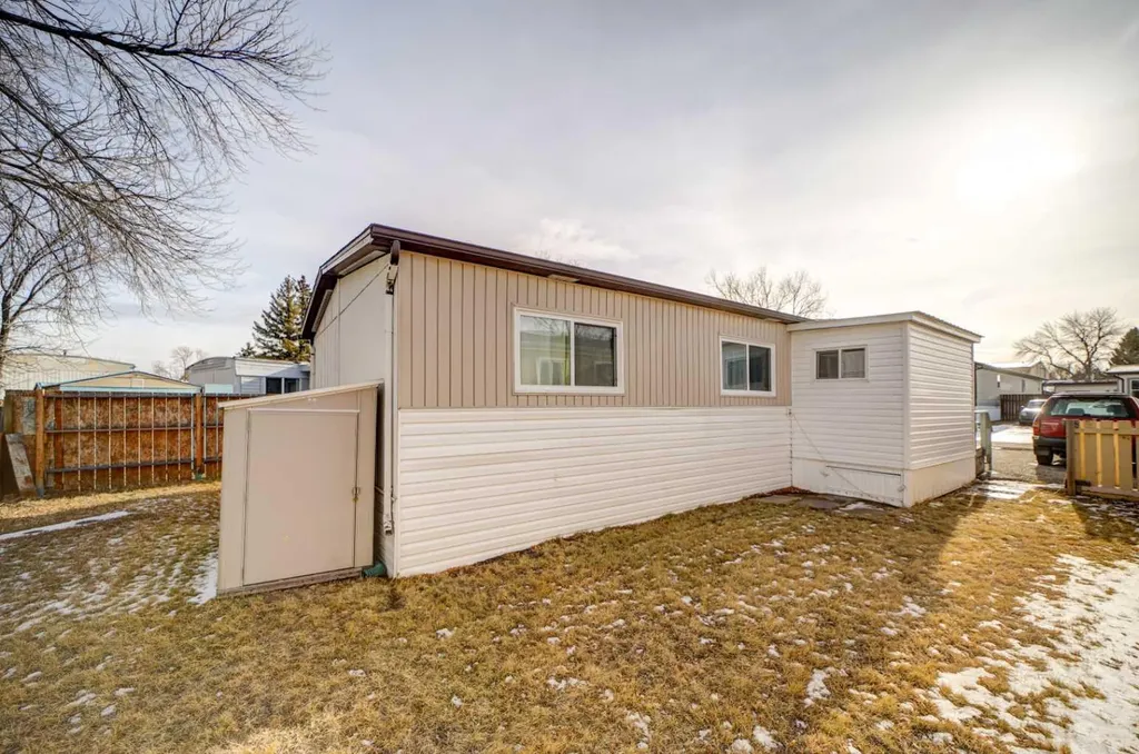 1410 43 Street S Lethbridge AB T1K 3S5