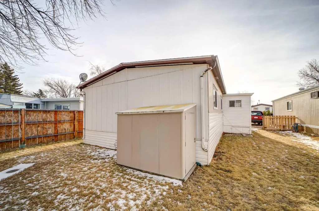 1410 43 Street S Lethbridge AB T1K 3S5