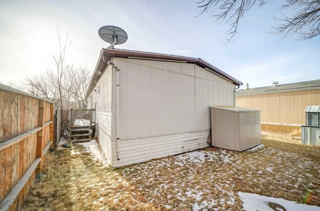 1410 43 Street S Lethbridge AB T1K 3S5