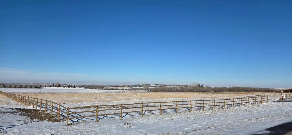 48024 295 Avenue E De Winton AB T0L 0X0