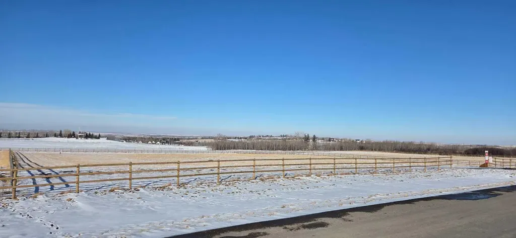 48038 295 Avenue E De Winton AB T0L 0X0