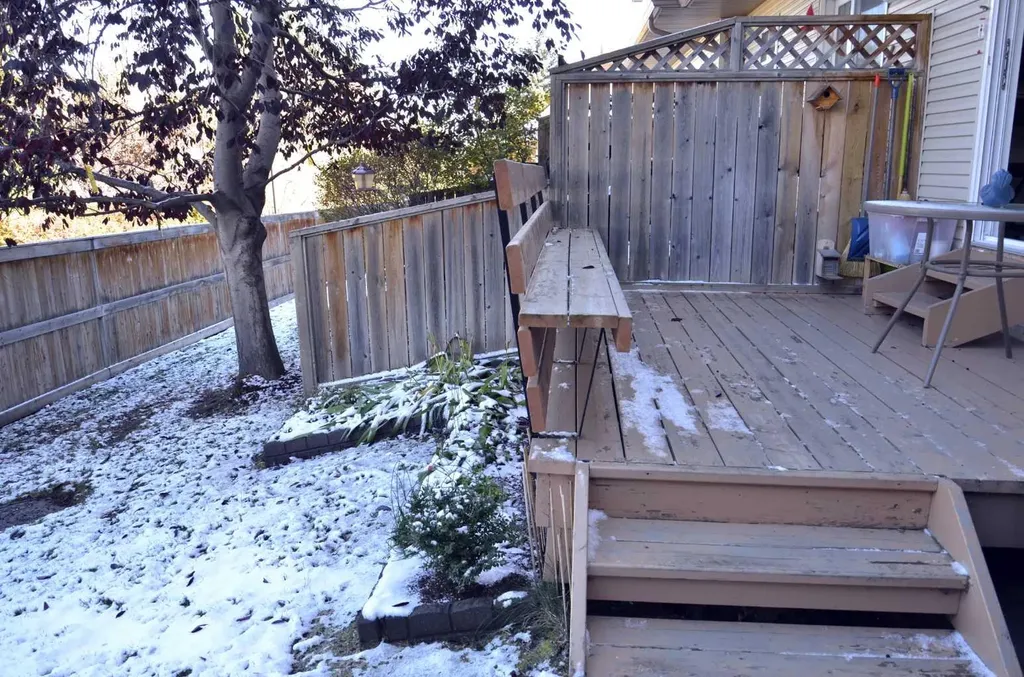 12 Shawbrooke Court SW Calgary AB T2Y 3G2