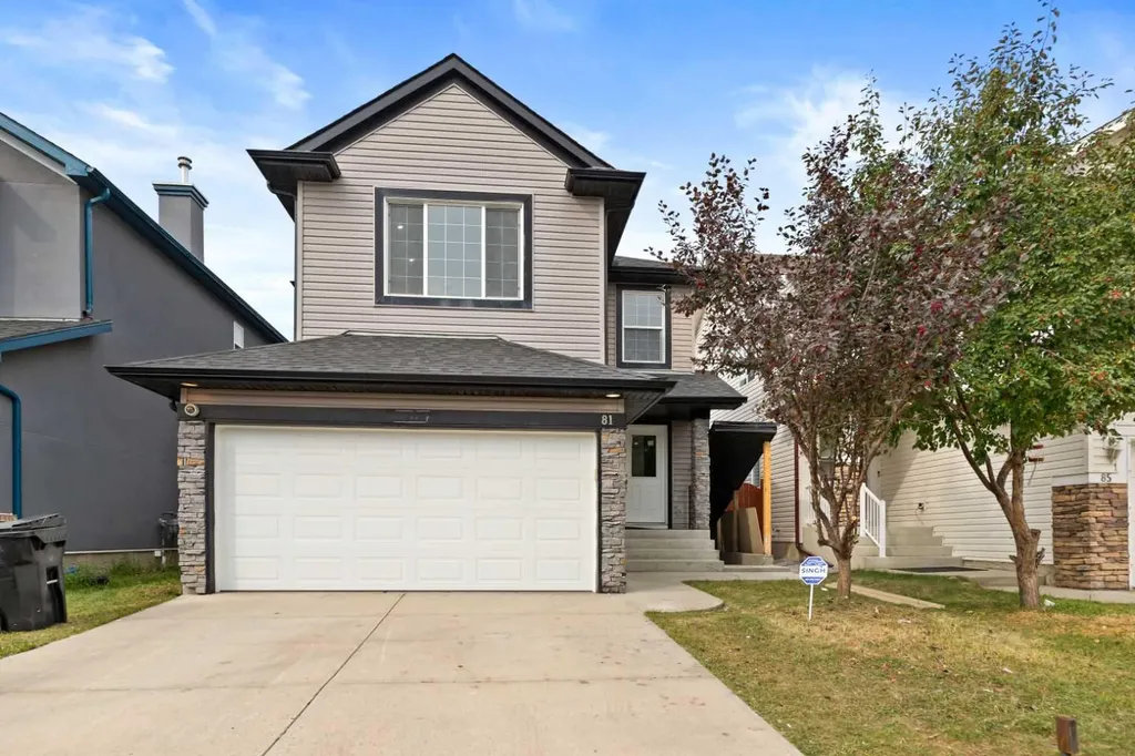 81 Saddlecrest Green NE Calgary AB T3J5N4