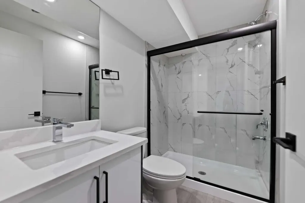81 Saddlecrest Green NE Calgary AB T3J5N4