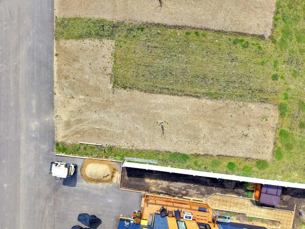 41310 Range Road 282 Rural Lacombe County AB T4L 2N3