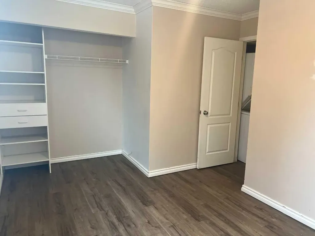 893 Timberline Fort Mcmurray AB T9K 1E9
