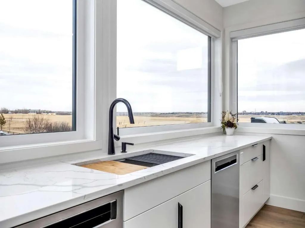 19 Stonecrest Point W Lethbridge AB T1K 6W3