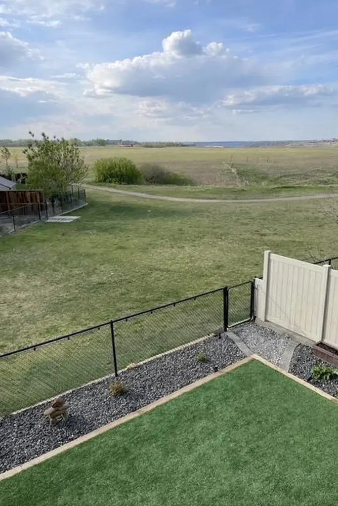 19 Stonecrest Point W Lethbridge AB T1K 6W3