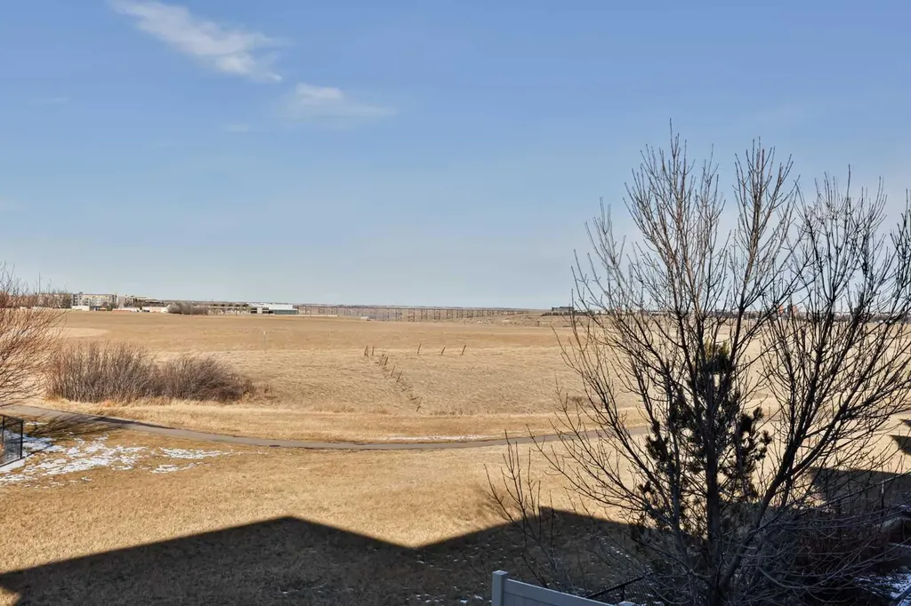 19 Stonecrest Point W Lethbridge AB T1K 6W3