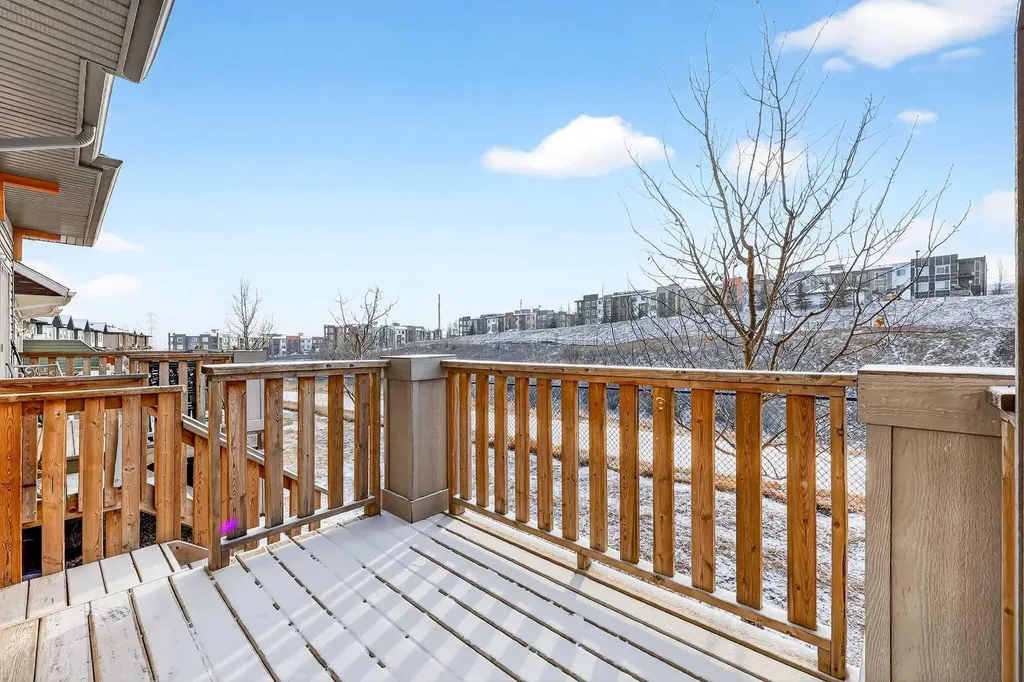403 Sage Hill Grove NW Calgary AB T3R 0Z8