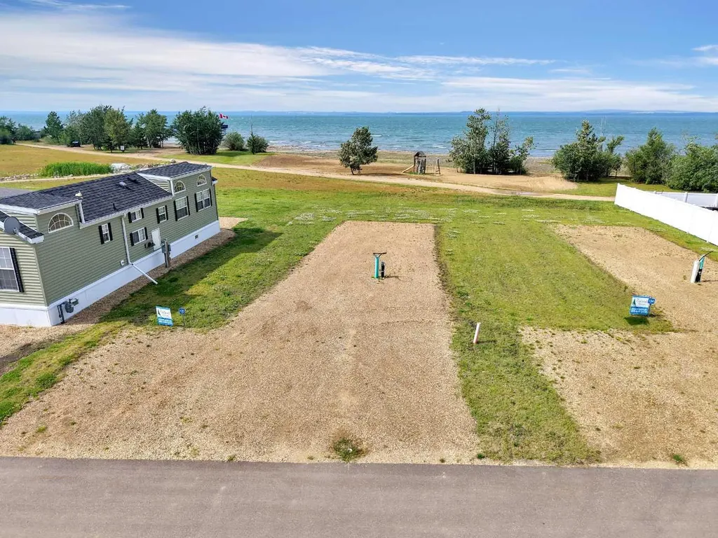 41310 Range Road 282 Rural Lacombe County AB T4L 2N3