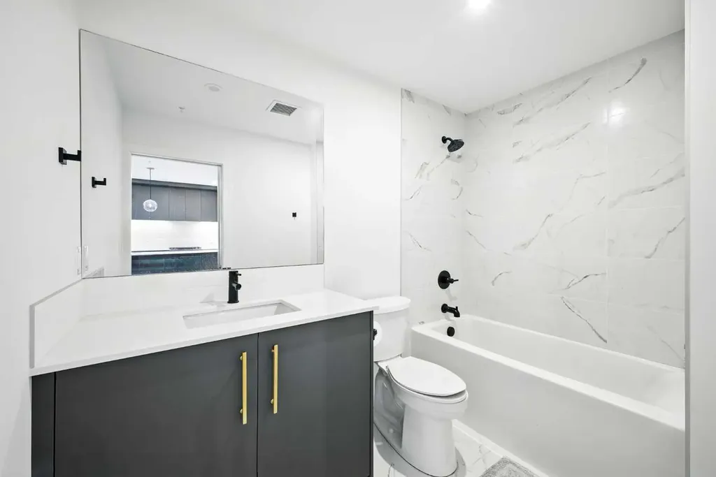 4275 Norford Avenue NW Calgary AB T3B 6M2
