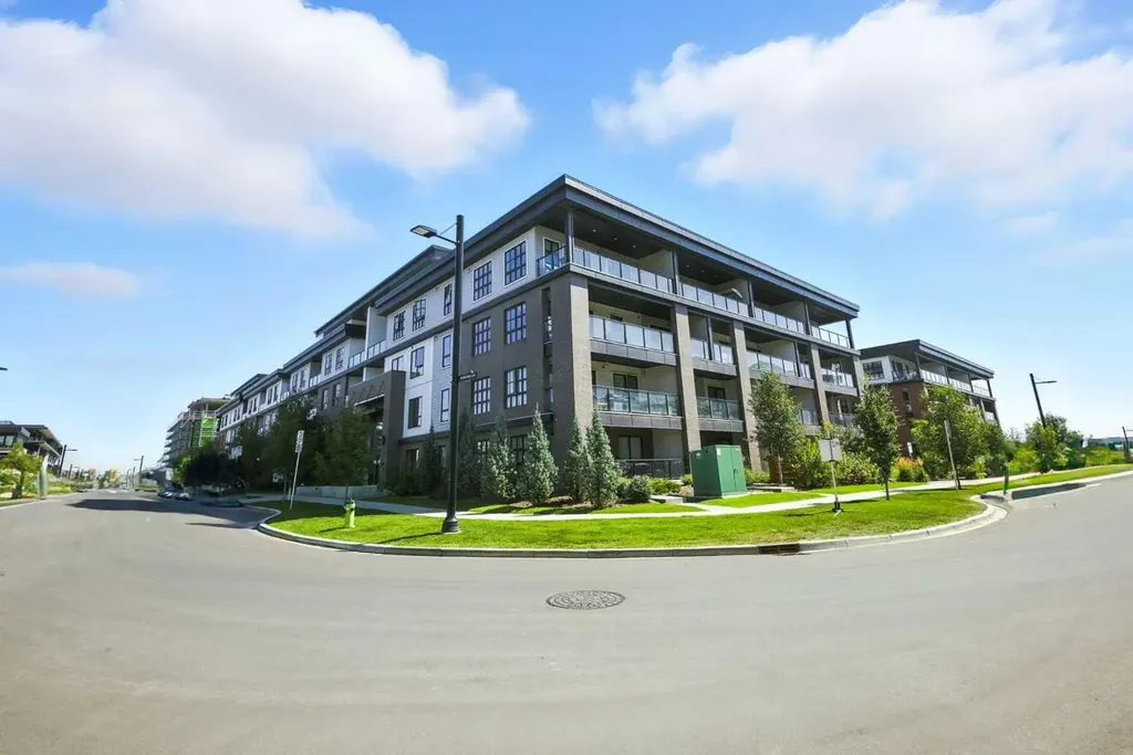 4275 Norford Avenue NW Calgary AB T3B 6M2