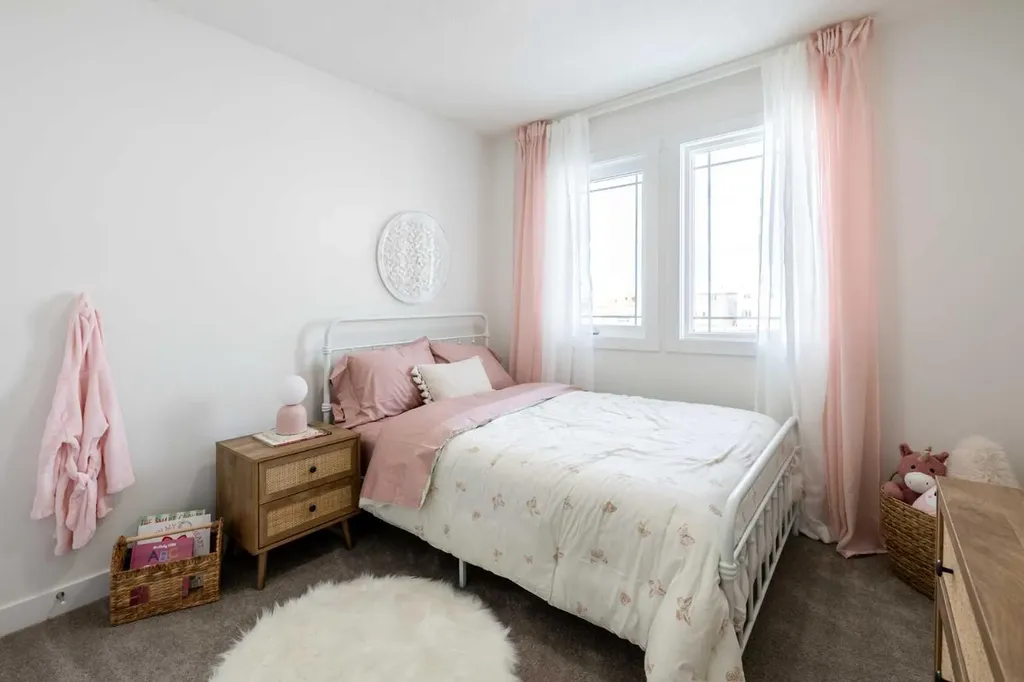 67 Appaloosa Way Cochrane AB T4C 3L9