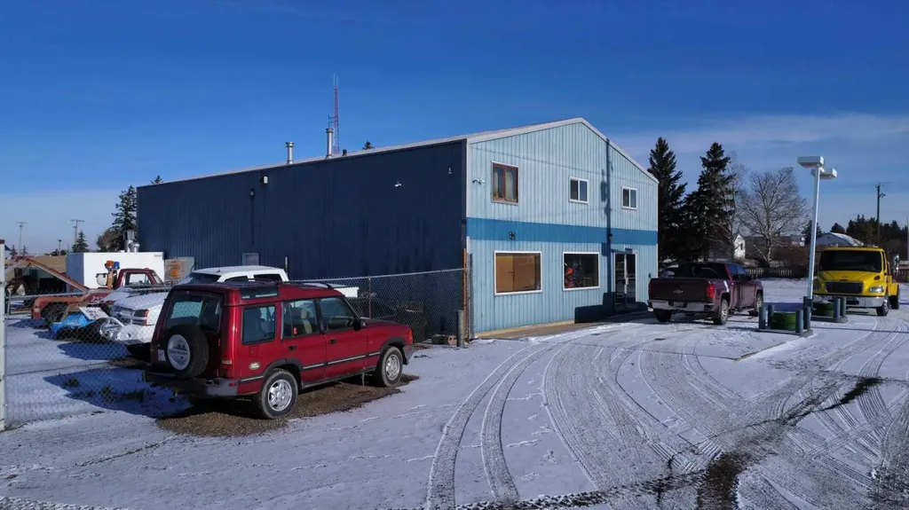 940 5 Avenue Bassano AB T0J 0B0