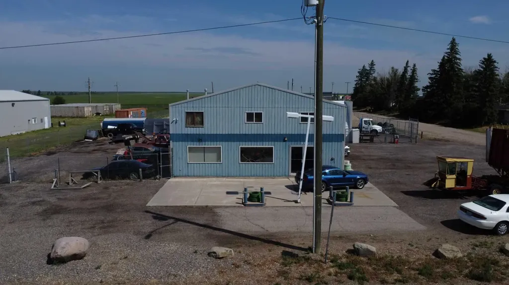 940 5 Avenue Bassano AB T0J 0B0