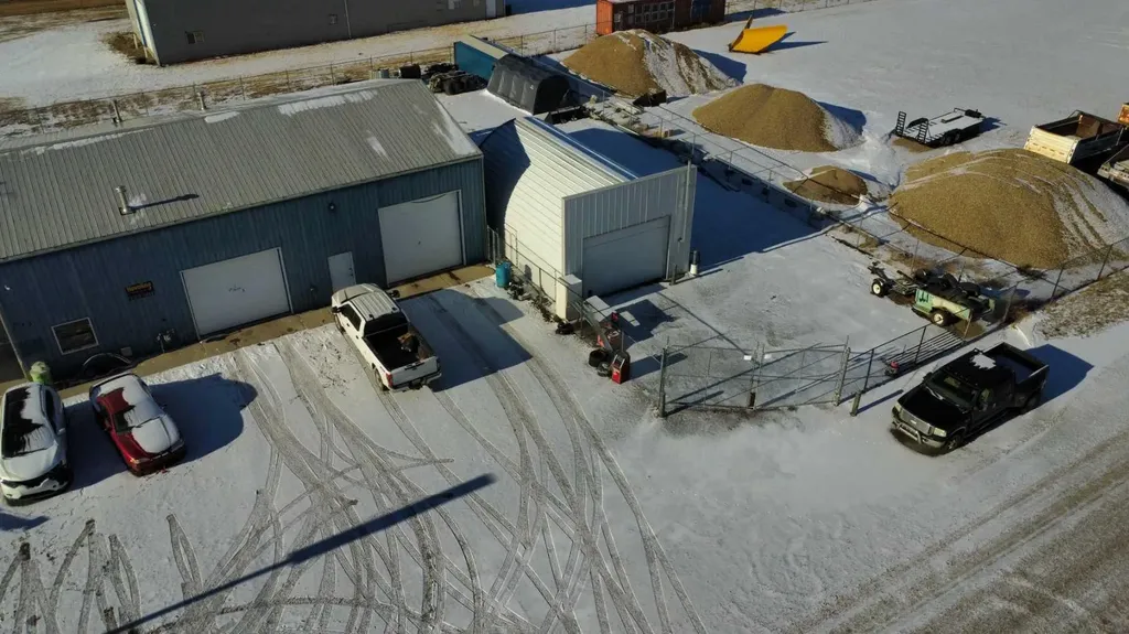 940 5 Avenue Bassano AB T0J 0B0